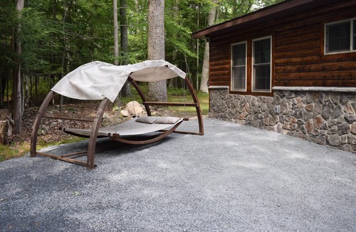 Canadensis House | White-Tail Lodge Relaxing, Secluded, Quiet