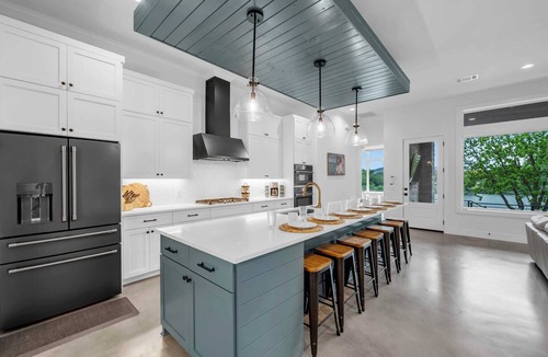 Burnet House | White Whale | Concierge Services
