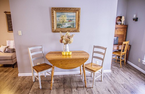 Rhineland House | White Wolf Inn - House