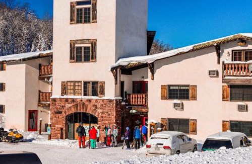 Upson Resort | Whitecap Mountains Resort