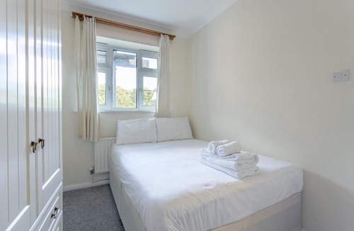 Stepney Green Apartment | Whitechapel 2 Bedroom Flat