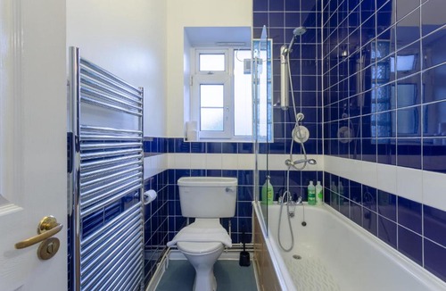 Stepney Green Apartment | Whitechapel 2 Bedroom Flat