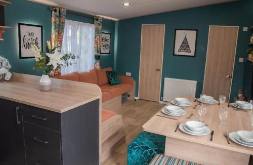 Bembridge Other | Whitecliff Bay Holiday Park