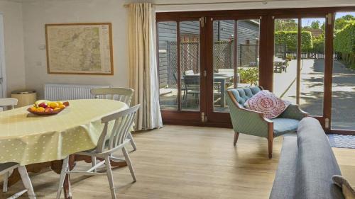 East Tisted House | Whitedown