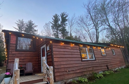 North Pole Cabin | Whiteface Camp with private creek with A-Frame and hot tub