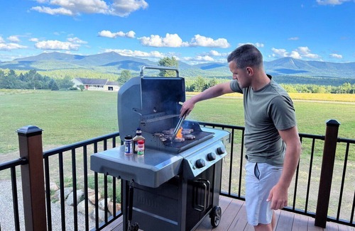 Vermontville Cabin | Whiteface Mtn Views Adirondack Mountain Hottub