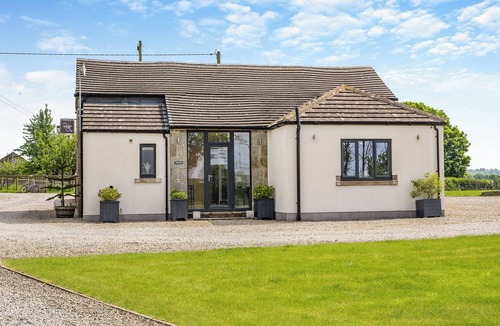 Wing Cottage | Whitehill Barn - UK47195