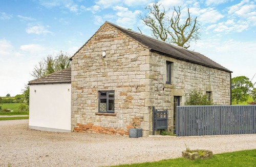 Wing Cottage | Whitehill Barn - UK47195