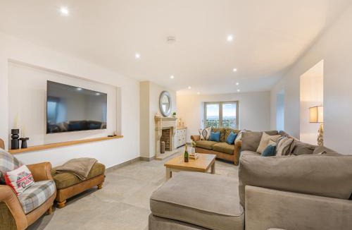 Trawden House | Whiteoak Cottage