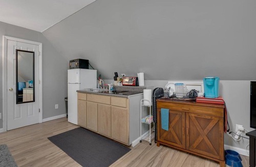 Cross-County Apartment | WhiteOak Studio @ Patterson Place/1Gig AT&T Fiber