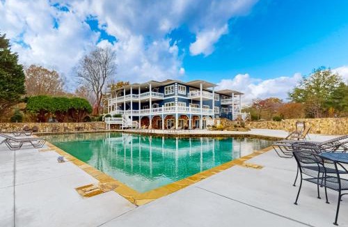 Ellijay Apartment | Whitepath Lodge & Resort #6