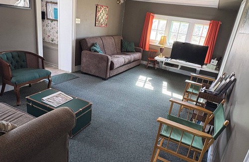 Coon Rapids Cottage | Whiterock Conservancy - Hollyhock Cottage