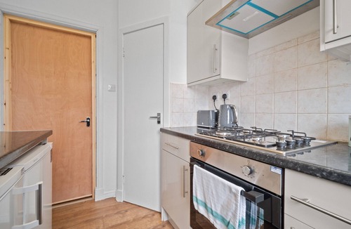 Bathgate Apartment | Whiteside 3 Bedroom Apartment - Bathgate
