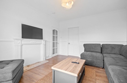 Bathgate Apartment | Whiteside 3 Bedroom Apartment - Bathgate