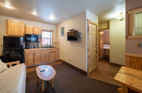 Indian River House | Whitetail Lodge Summa