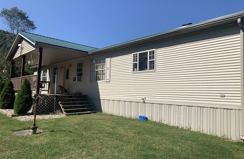 Buckhannon House | Whitetail Retreat