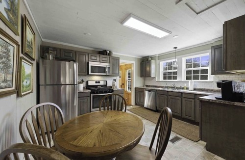 Mentone Cabin | Whitetail sleeps 6 with hot tub