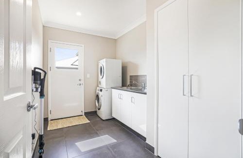 Bargara House | Whitewash House