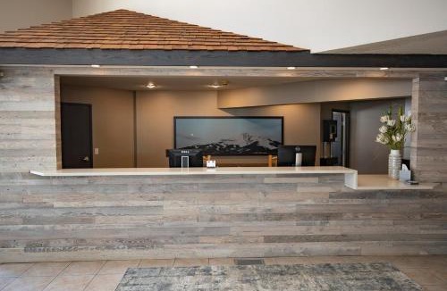 Big Sky Hotel | Whitewater Inn