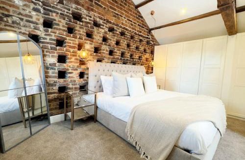 Whitkirk Apartment | Whitkirk Cottage