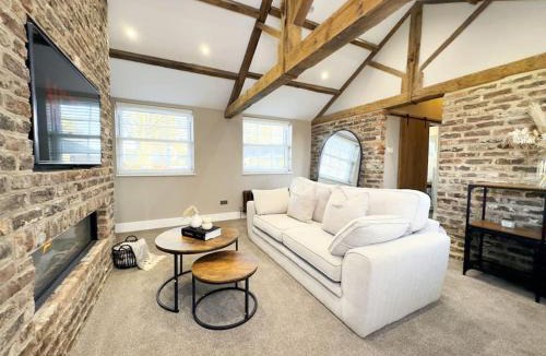 Whitkirk Apartment | Whitkirk Cottage