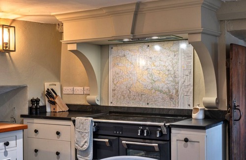 South Molton Cottage | Whitley