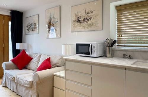 Whitley Apartment | Whitley Old Garage