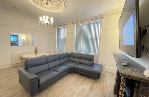 Whitley Bay House | Whitley Road Professional let