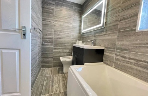 Whitley Bay House | Whitley Road Professional let