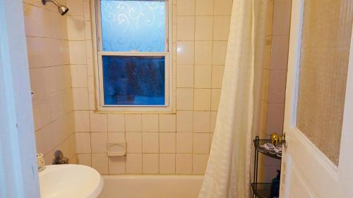 Hartford Apartment | Whitney Wonder 2nd and 3rd floor