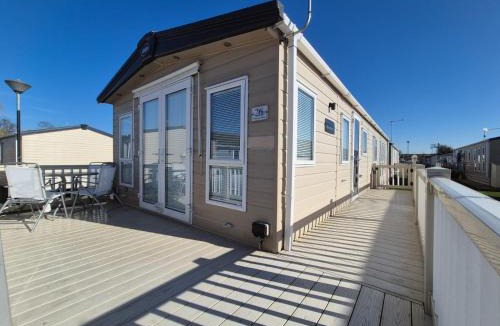 Seasalter Resort | Whitstable Beaumont - Sleeps 6, 588 ft