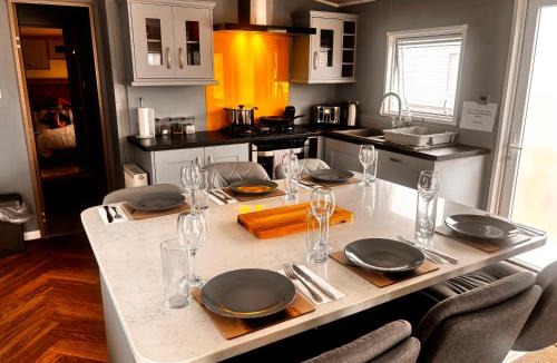 Seasalter Resort | Whitstable Beaumont - Sleeps 6, 588 ft