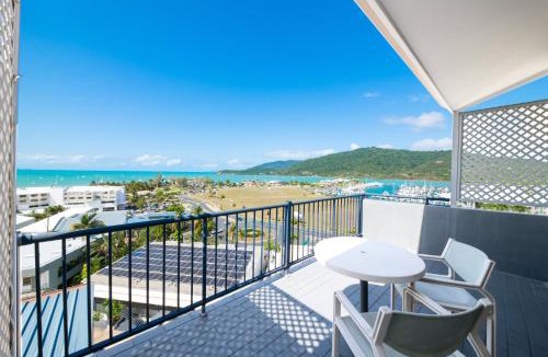 Airlie Beach Apartment | Whitsunday Terraces Resort