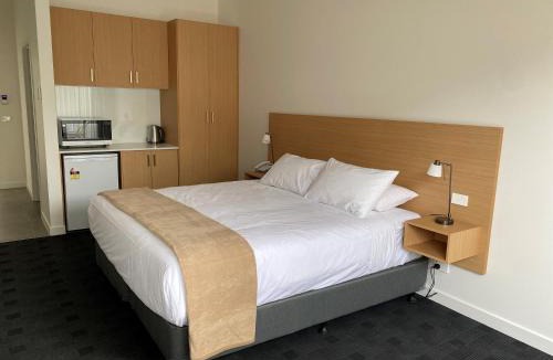 Whittlesea Hotel | Whittlesea Motel