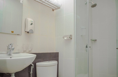 Makassar Hotel | Whiz Prime Sudirman Makassar