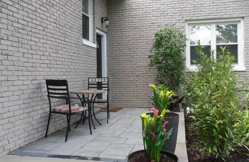 Ocean Gate Apartment | Whole apartment on the pond