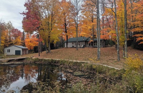 Glidden Cabin | Whole Cabin on the Trails!