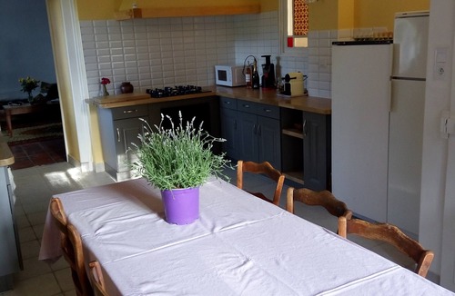 La Chapelle-sur-Furieuse House | Whole house sleeps 10