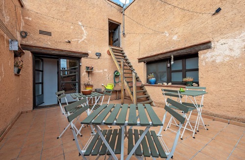 Montblanc House | Whole House 'Cal Tous' with Mountain View, Shared Terrace and Wi-Fi