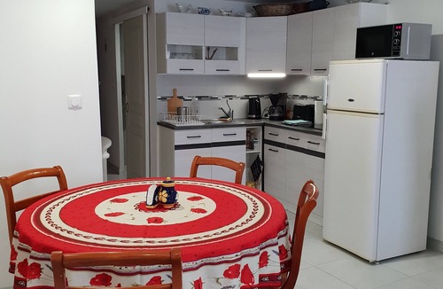 Belvedere Apartment | Whole house