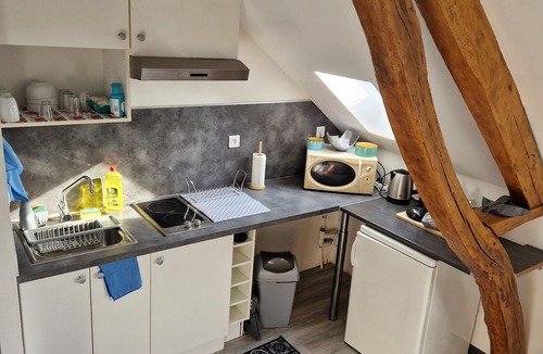 Beauvais Apartment | Whole house near city center