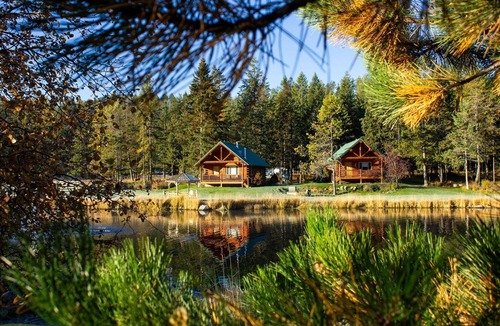 Whitefish Hotel | Whole Resort Rental - 6 Cabins
