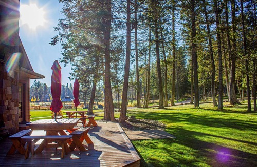 Whitefish Hotel | Whole Resort Rental - 6 Cabins