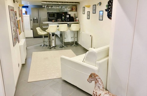 Fossemanant House | Why a room when you can have a home? Amiens Paris Somme WWI calm village 100m²