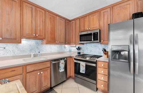 Emerald Isle House | Why Knot Getaway. Emerald Isle Oasis