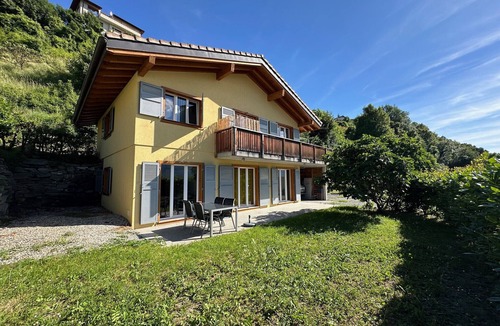 Salins Apartment | Why not à 5 mns de Sion