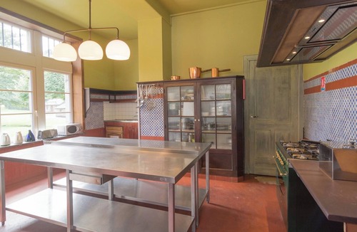 Vireux-Wallerand Other | Why not renting a whole castle for your holiday