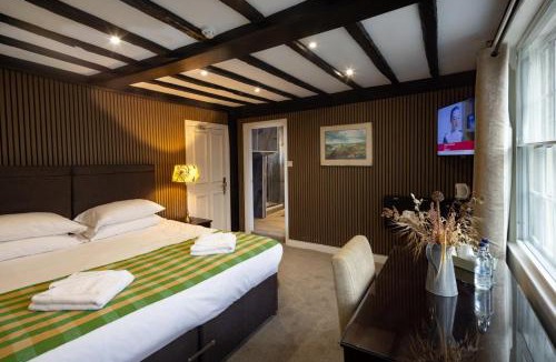 Bletchingley Hotel | Whyte Harte Hotel