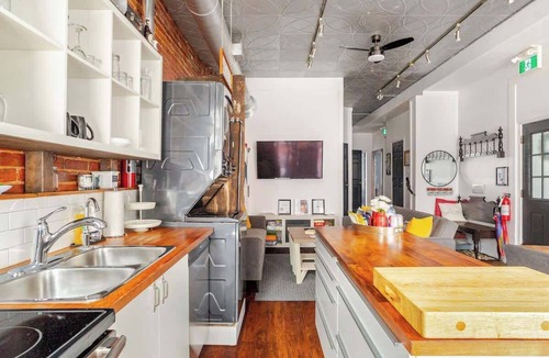 Belleville Apartment | Wi-Fi + Laundry + Parking | Quiet Downtown Escape