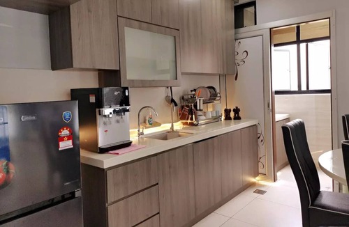 Sekudai House | WI-FI Spacious 3BR Balcony Viewnn